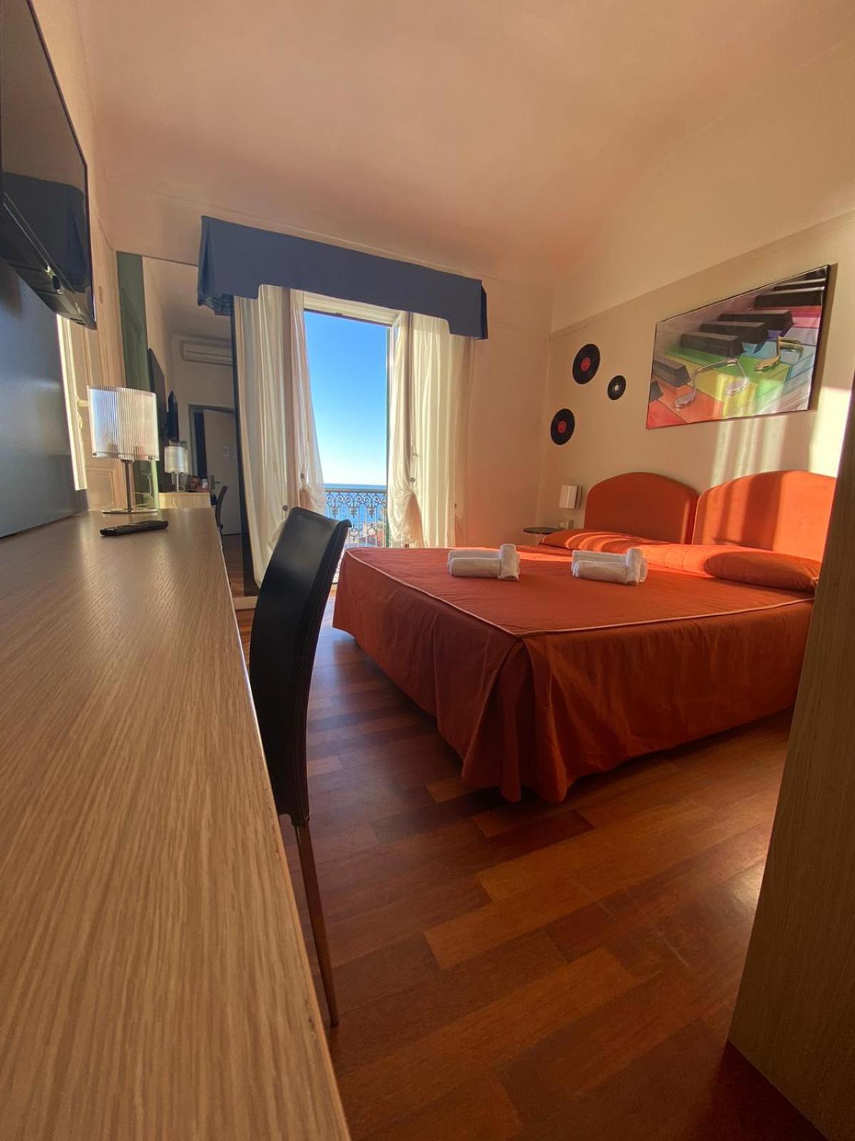 Morandi Hotel 3*